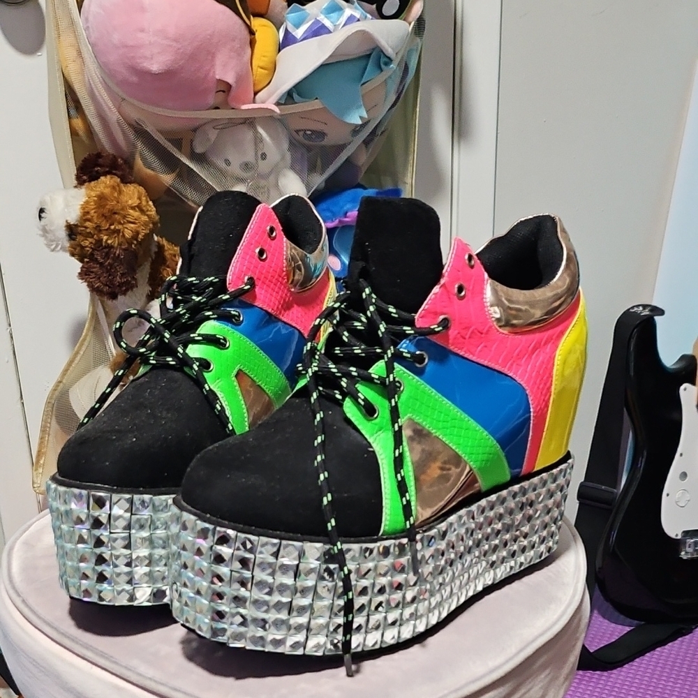 Cape Robin Colorful Platform Sneakers